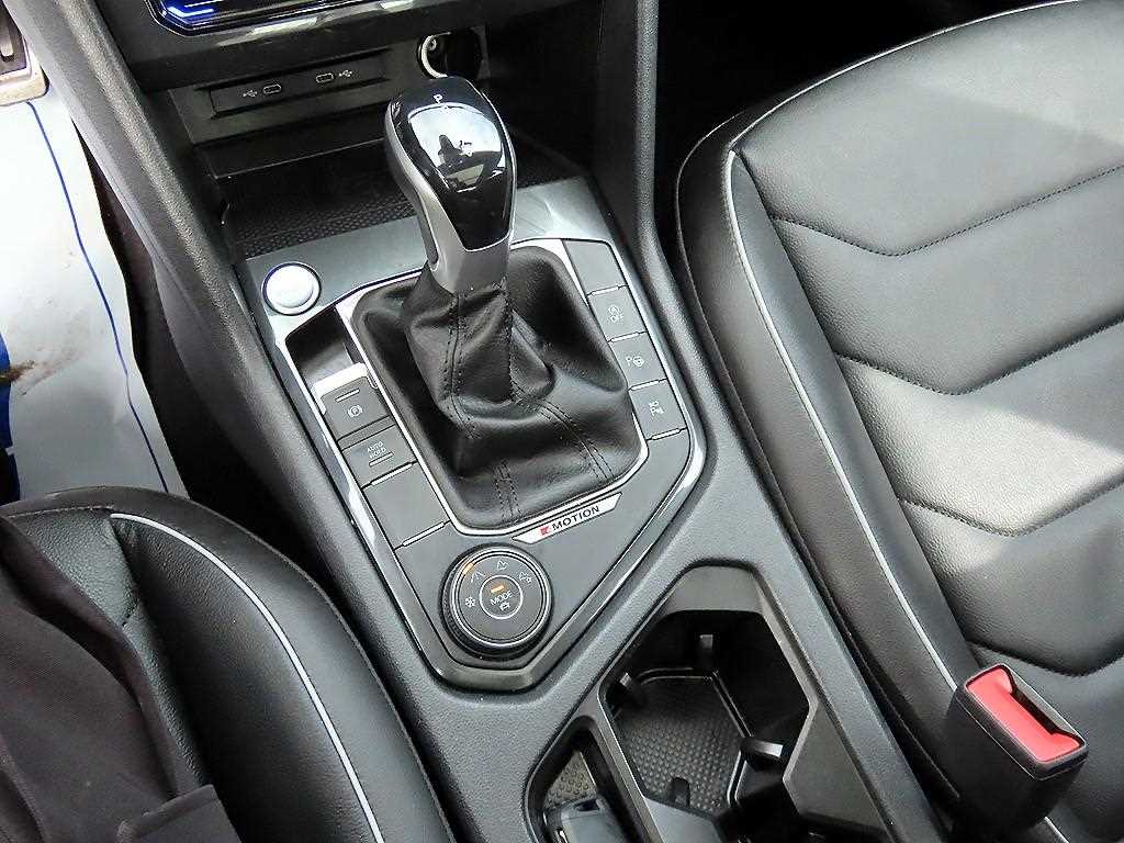 Volkswagen Tiguan - Vista 11