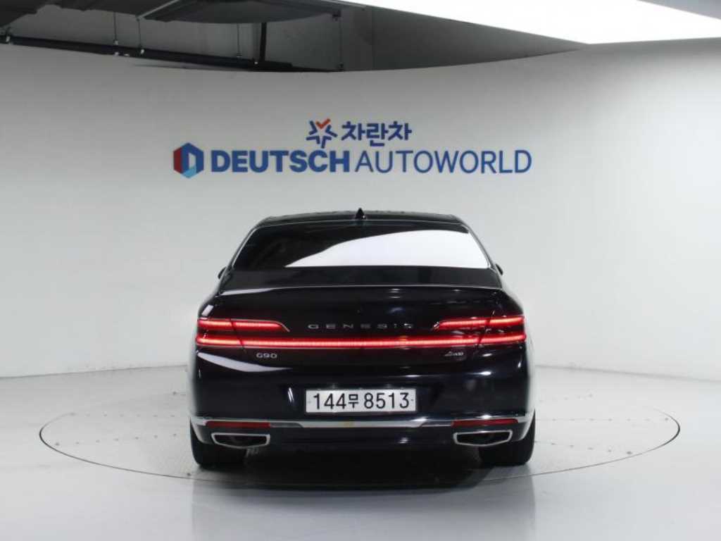 Genesis G90 - Vista 5
