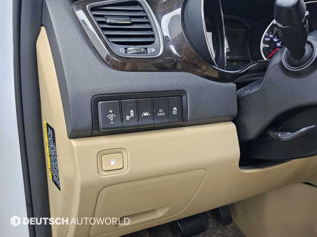 KIA Carnival 2019 Blanco - Importación desde Corea - HF Imports Iquique - Foto 17