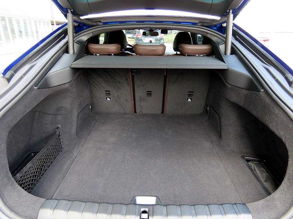 BMW i4 2024 Azul - Importación desde Corea - HF Imports Iquique - Foto 17