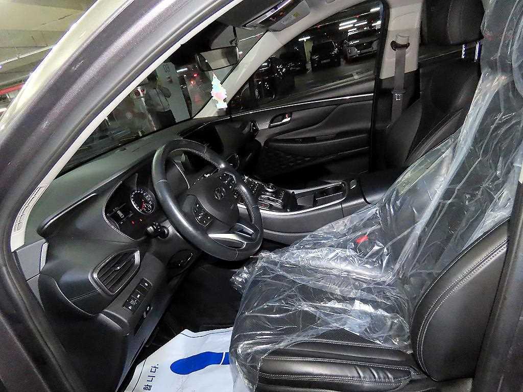 HYUNDAI Santa Fe - Vista 6