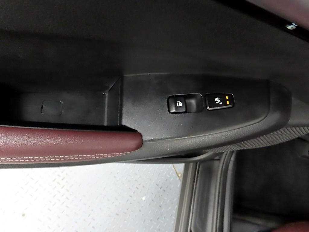 KIA Seltos - Vista 12