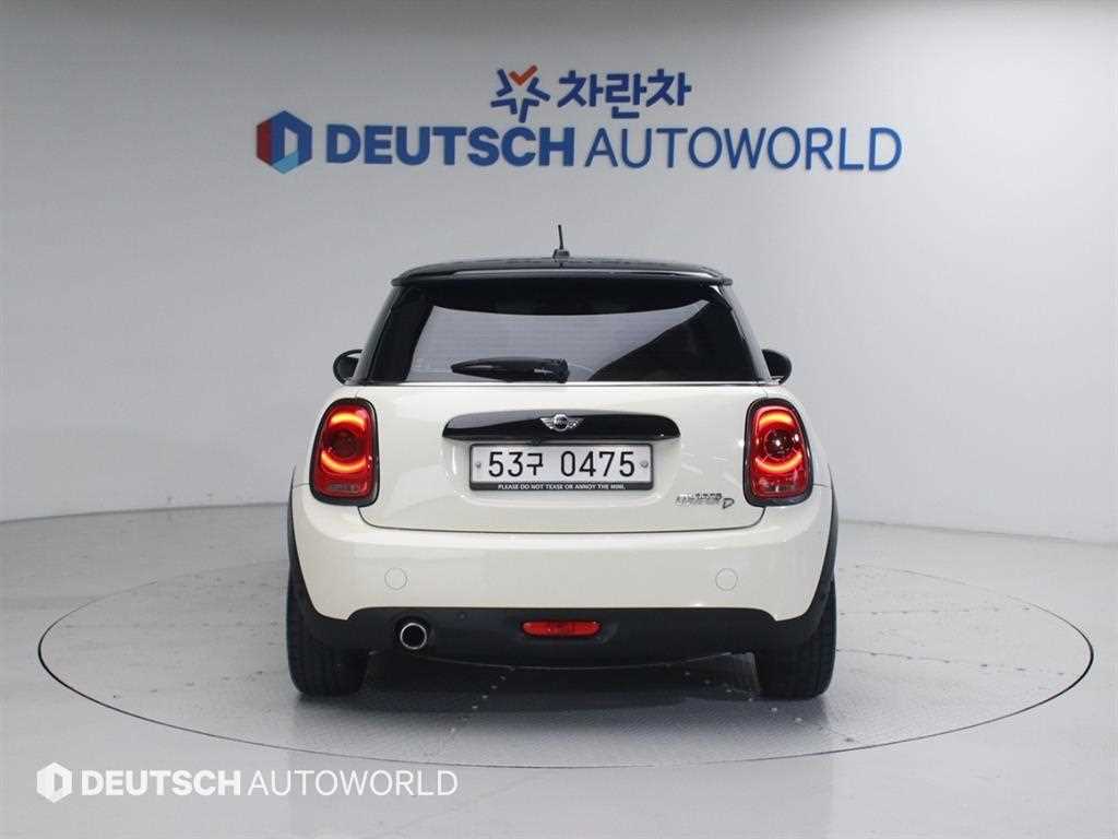 Mini Cooper - Vista 4