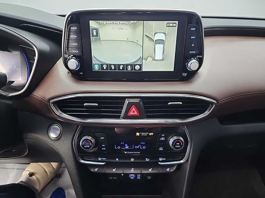 HYUNDAI Santa Fe - Vista 10