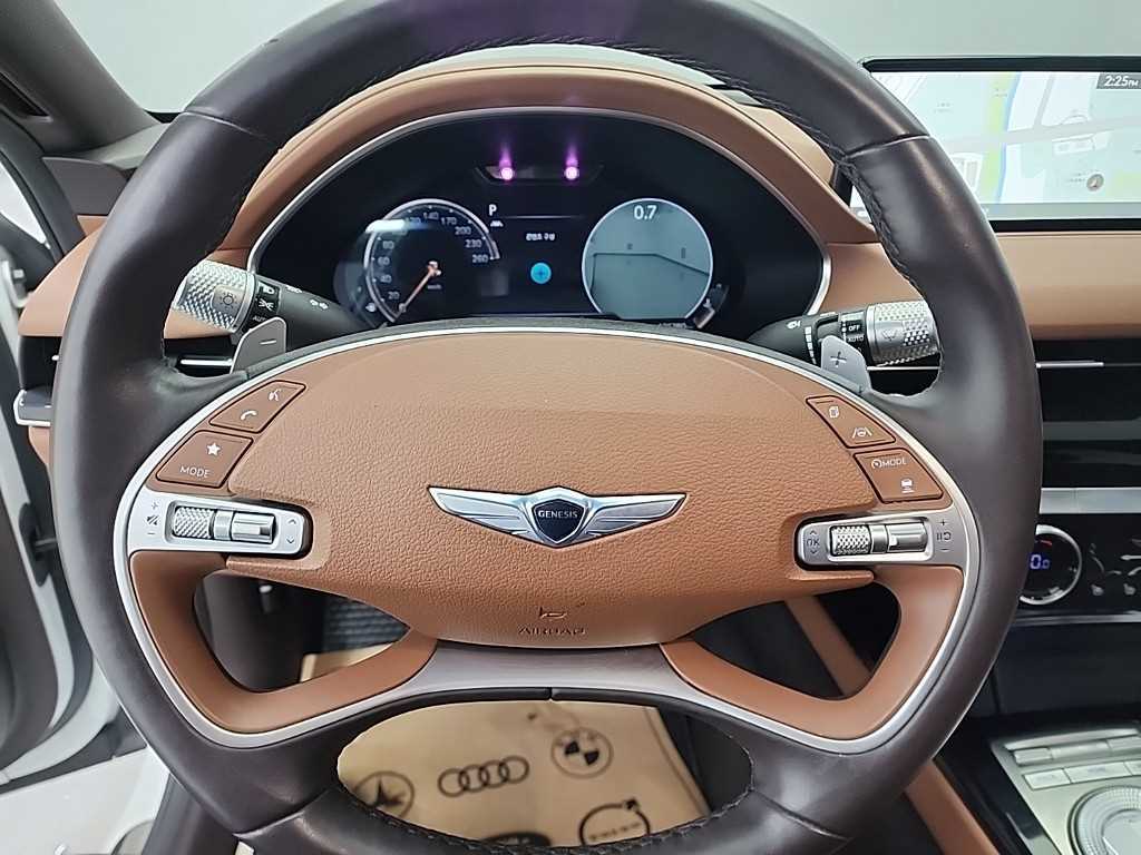 Genesis G80 - Vista 9