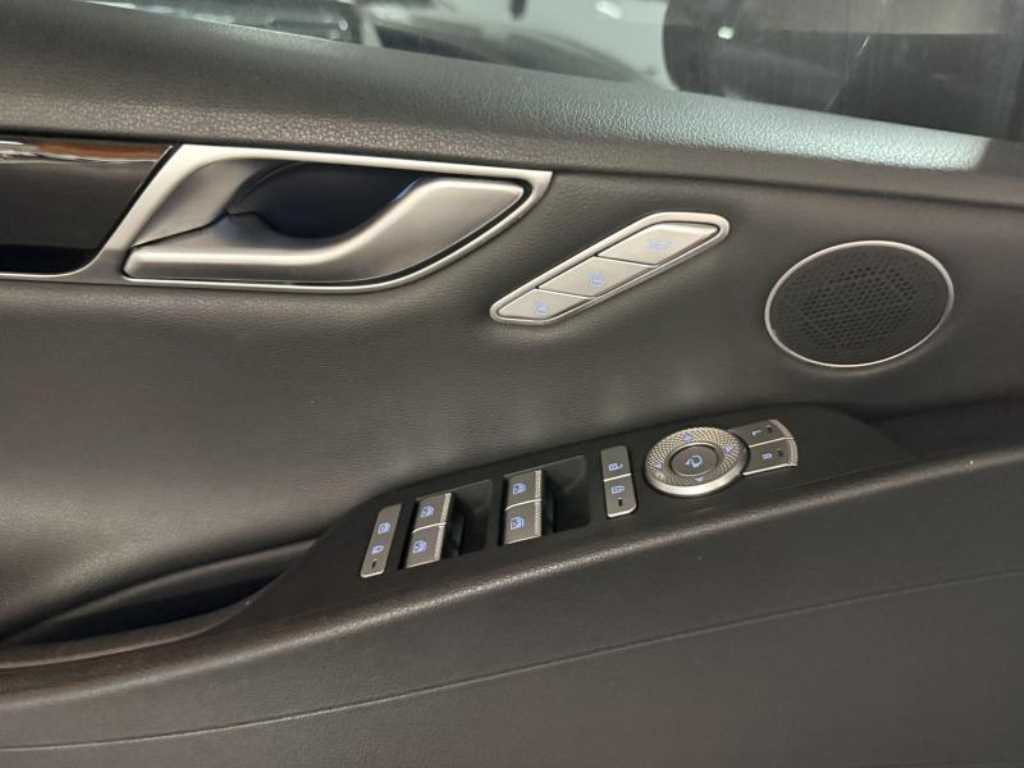 Genesis G80 - Vista 7