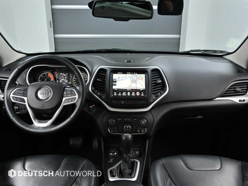 Jeep Cherokee - Vista 7