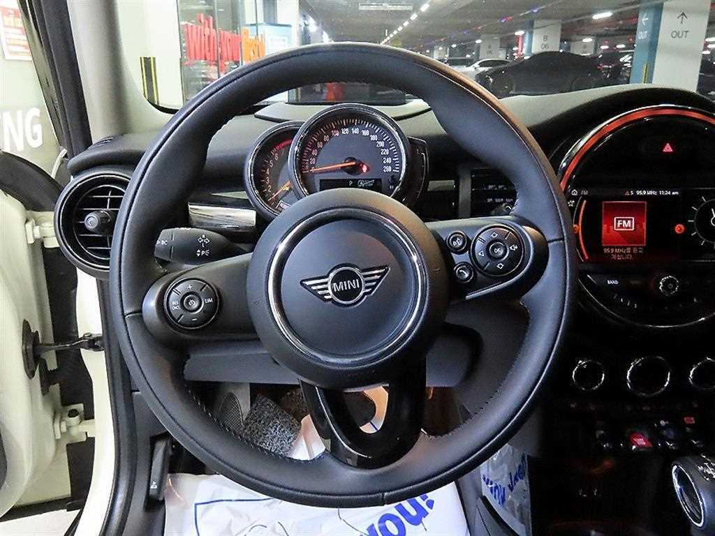 Mini Cooper - Vista 8