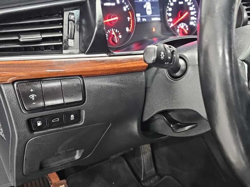 KIA K7 2016 Negro - Importación desde Corea - HF Imports Iquique - Foto 14