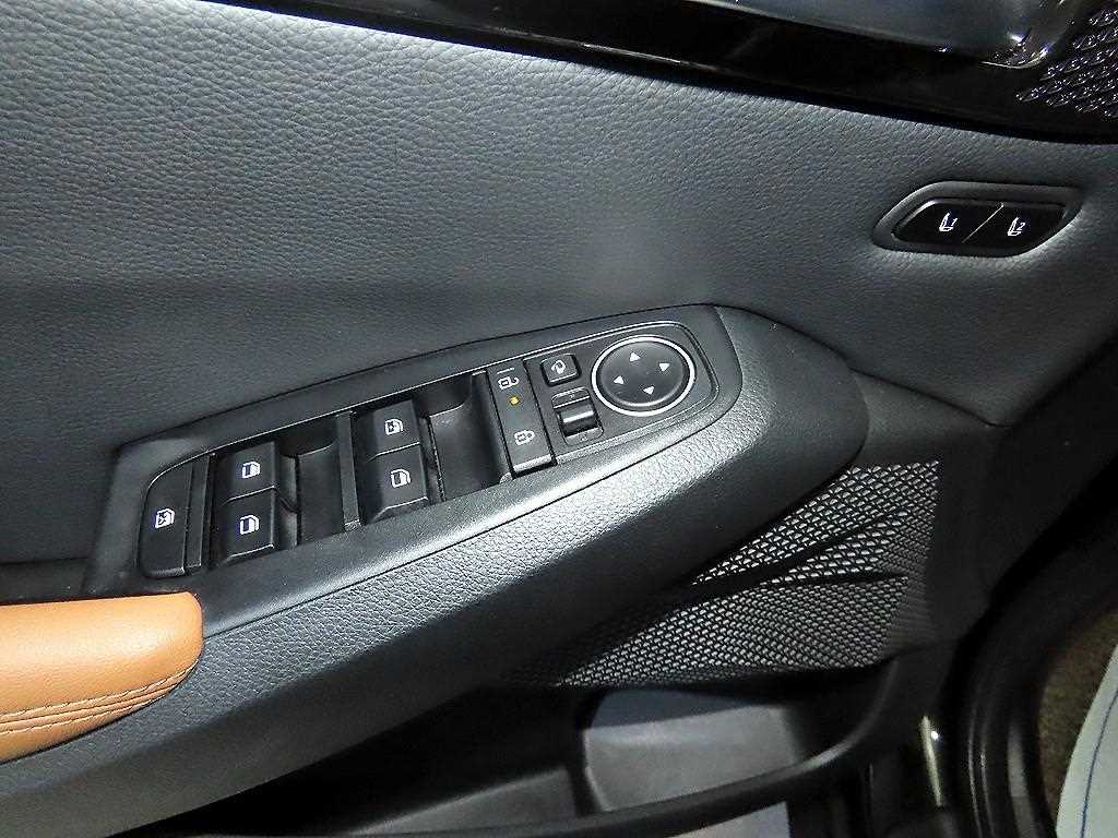 KIA Seltos 2023 Negro - Importación desde Corea - HF Imports Iquique - Foto 13