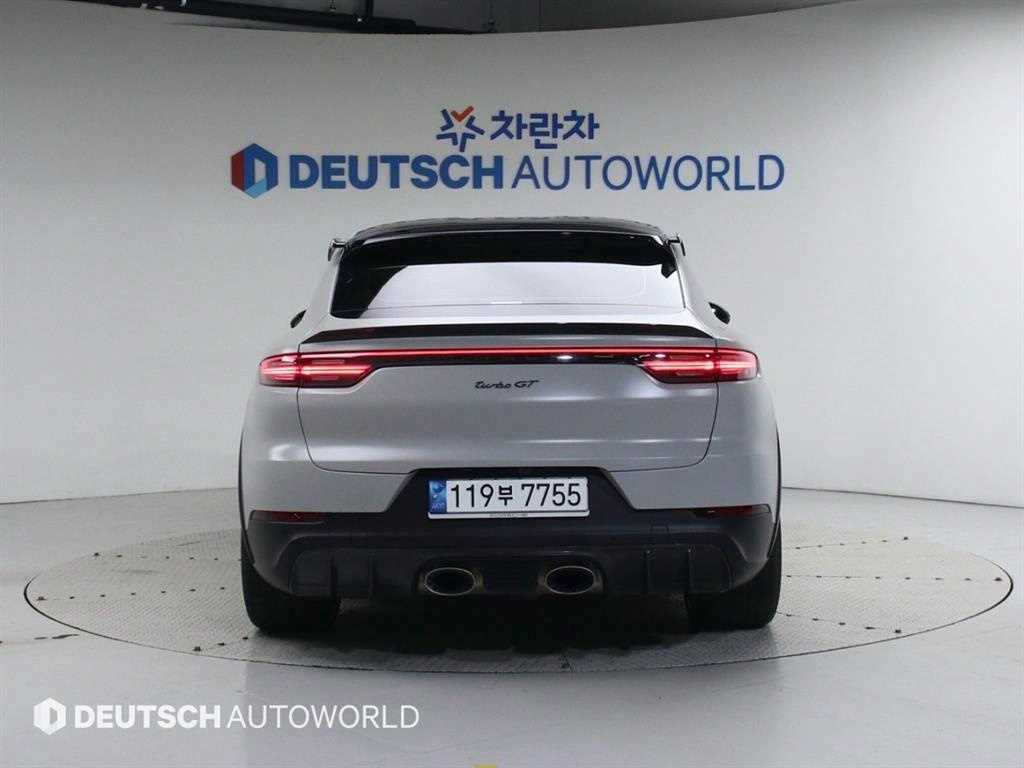 Porsche Cayenne - Vista 4