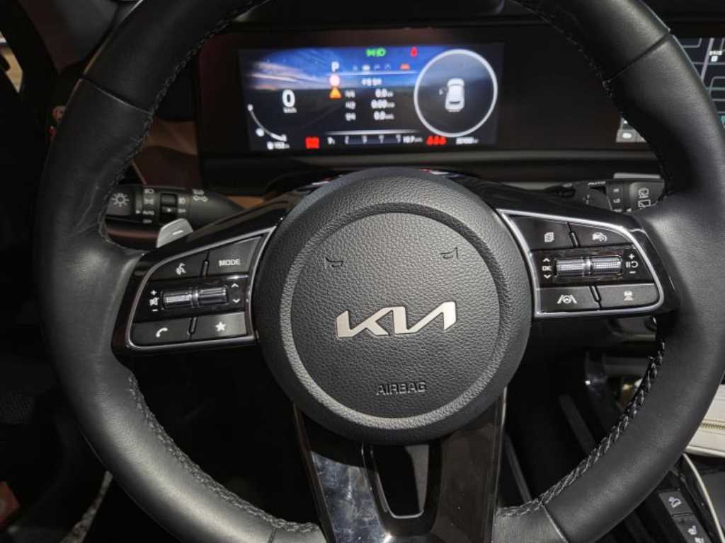 KIA Seltos - Vista 3