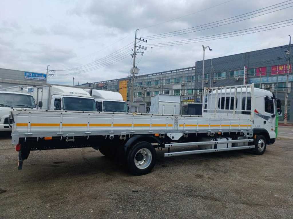 medium and large cargo Cargo - Vista 4