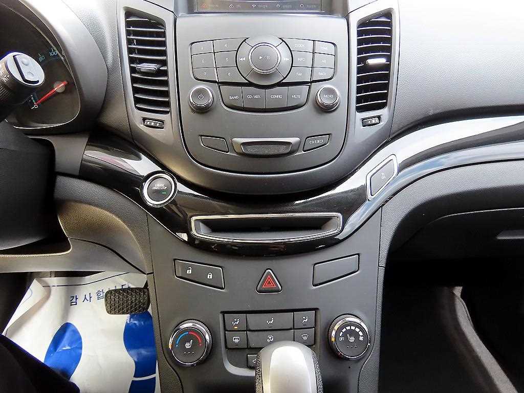 Chevrolet Orlando 2016 Blanco - Importación desde Corea - HF Imports Iquique - Foto 13