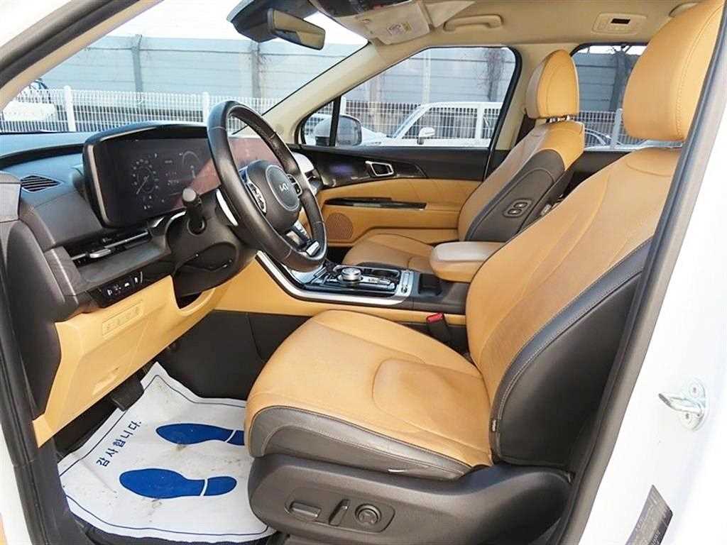 KIA Carnival - Vista 6