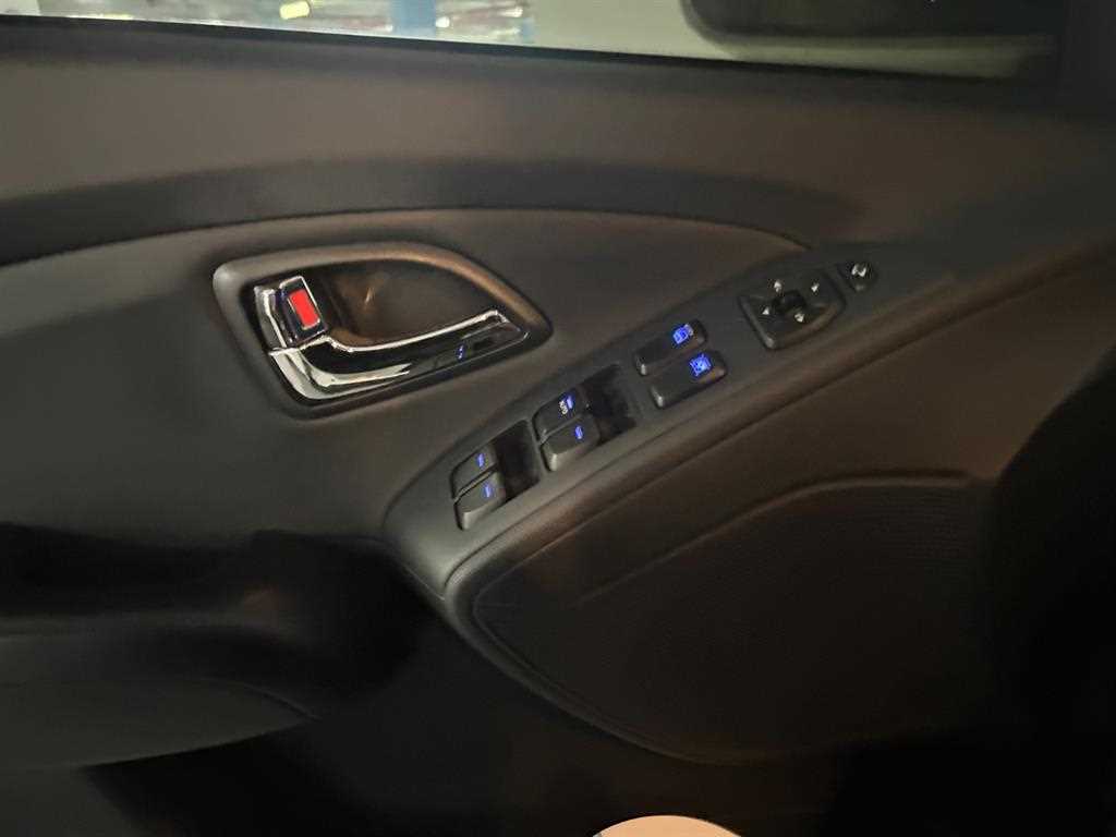 HYUNDAI Tucson - Vista 6