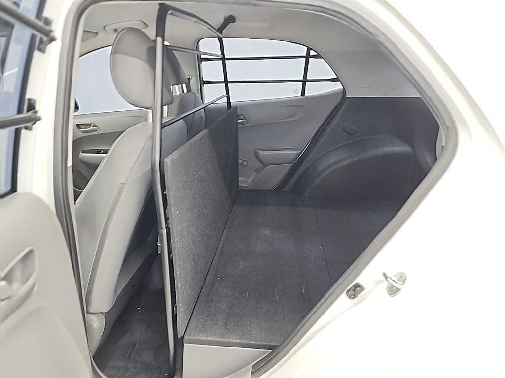 KIA Morning - Vista 12