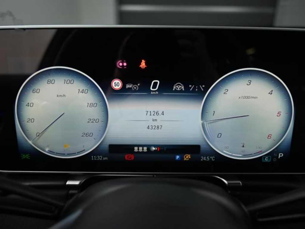 Mercedes Benz S Class - Vista 8