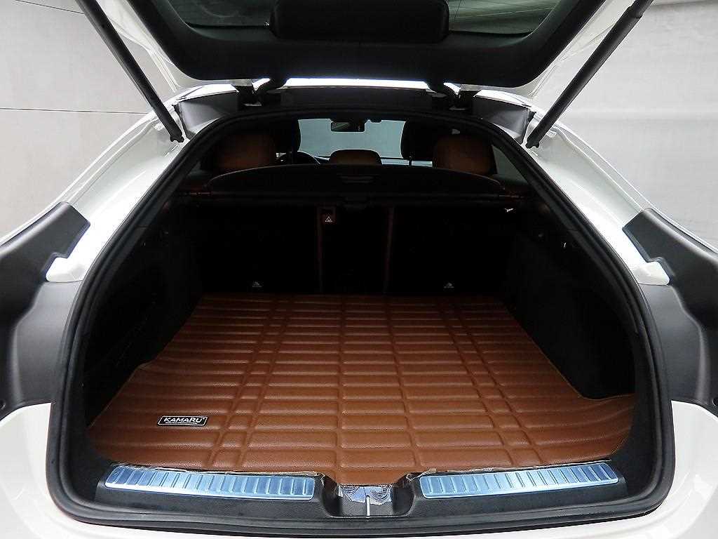 Mercedes Benz GLC Class 2021 the color of pearl - Importación desde Corea - HF Imports Iquique - Foto 17