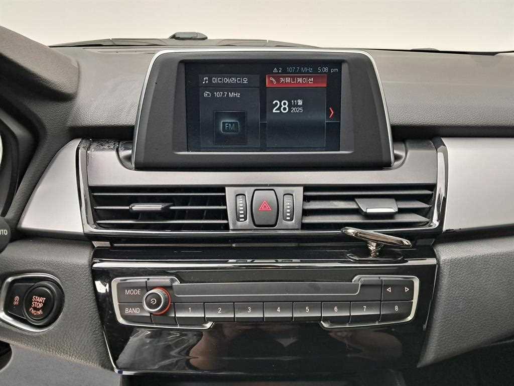 BMW 2 series - Vista 8