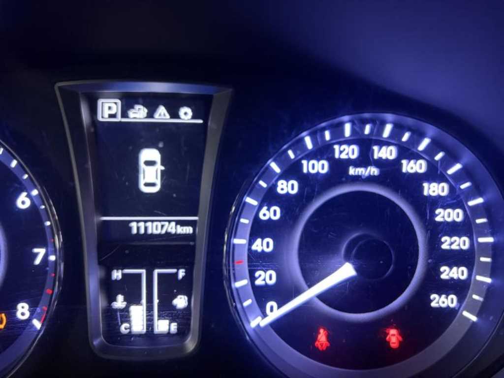 HYUNDAI Aslan - Vista 3