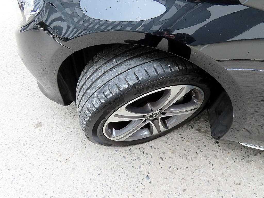 Mercedes Benz E class 2019 Negro - Importación desde Corea - HF Imports Iquique - Foto 20