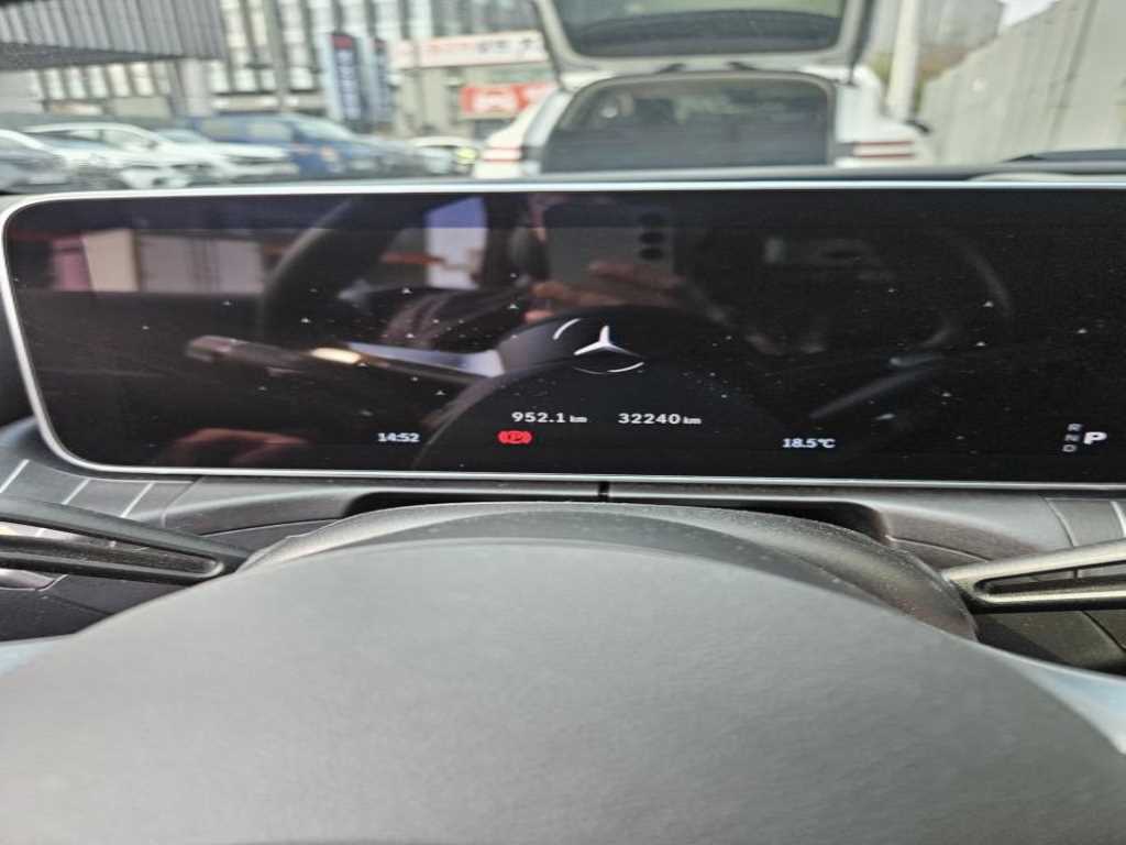 Mercedes Benz CLE Class - Vista 5