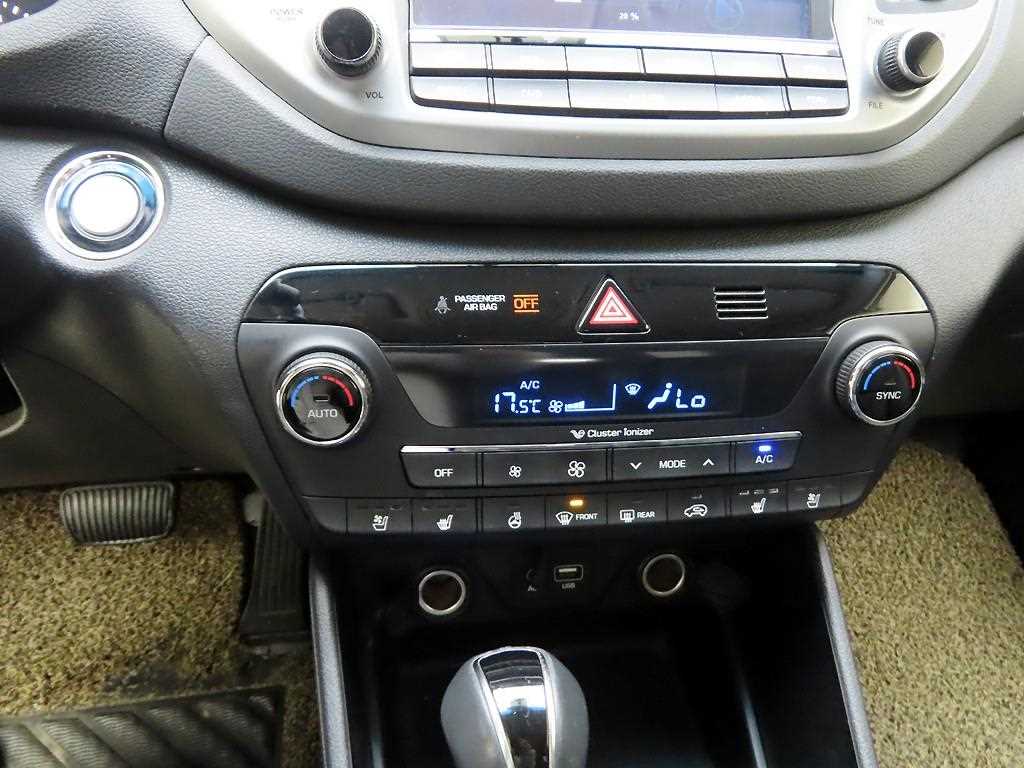 HYUNDAI Tucson - Vista 9