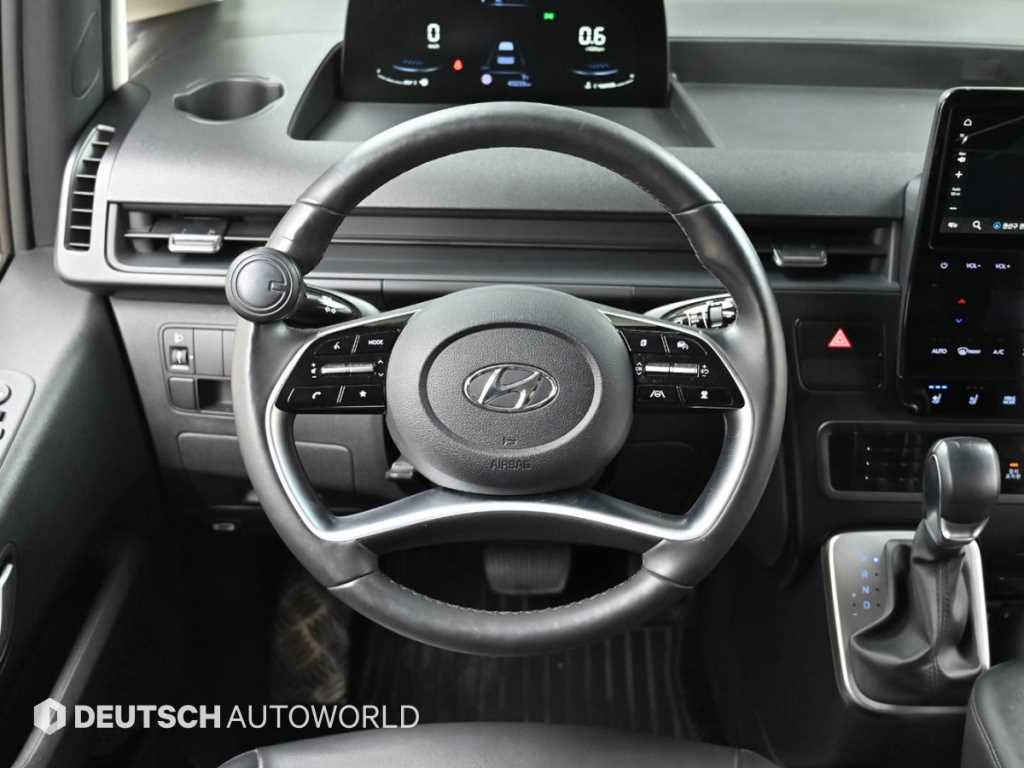 HYUNDAI Staria 2023 Amarillo - Importación desde Corea - HF Imports Iquique - Foto 13