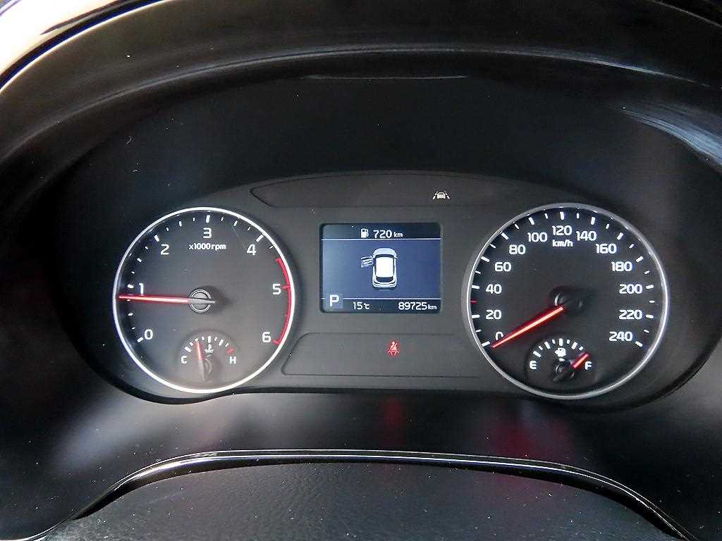 KIA Seltos - Vista 9