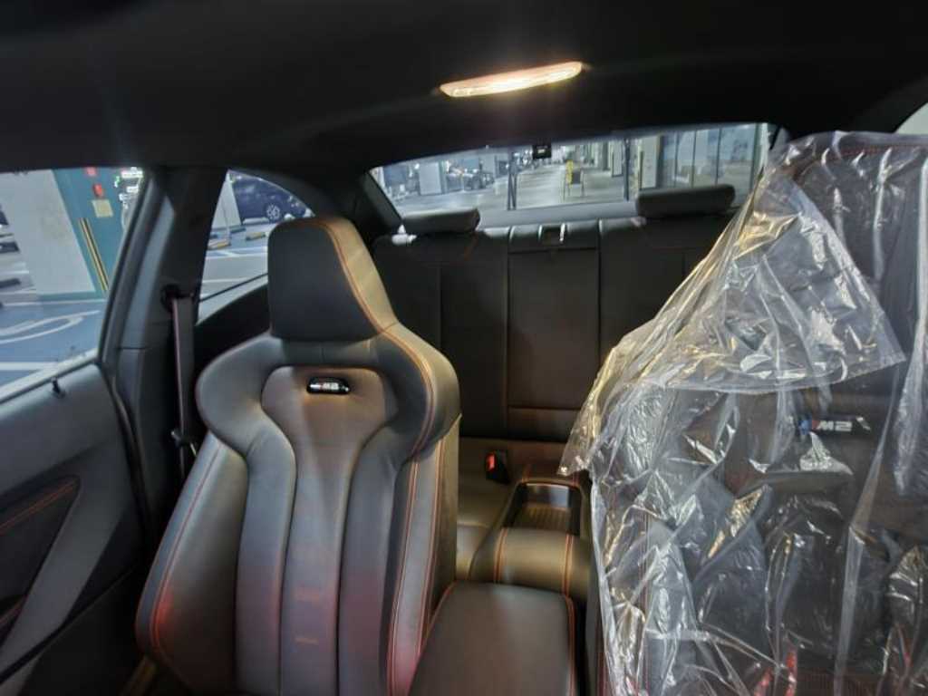 BMW 2 series - Vista 8