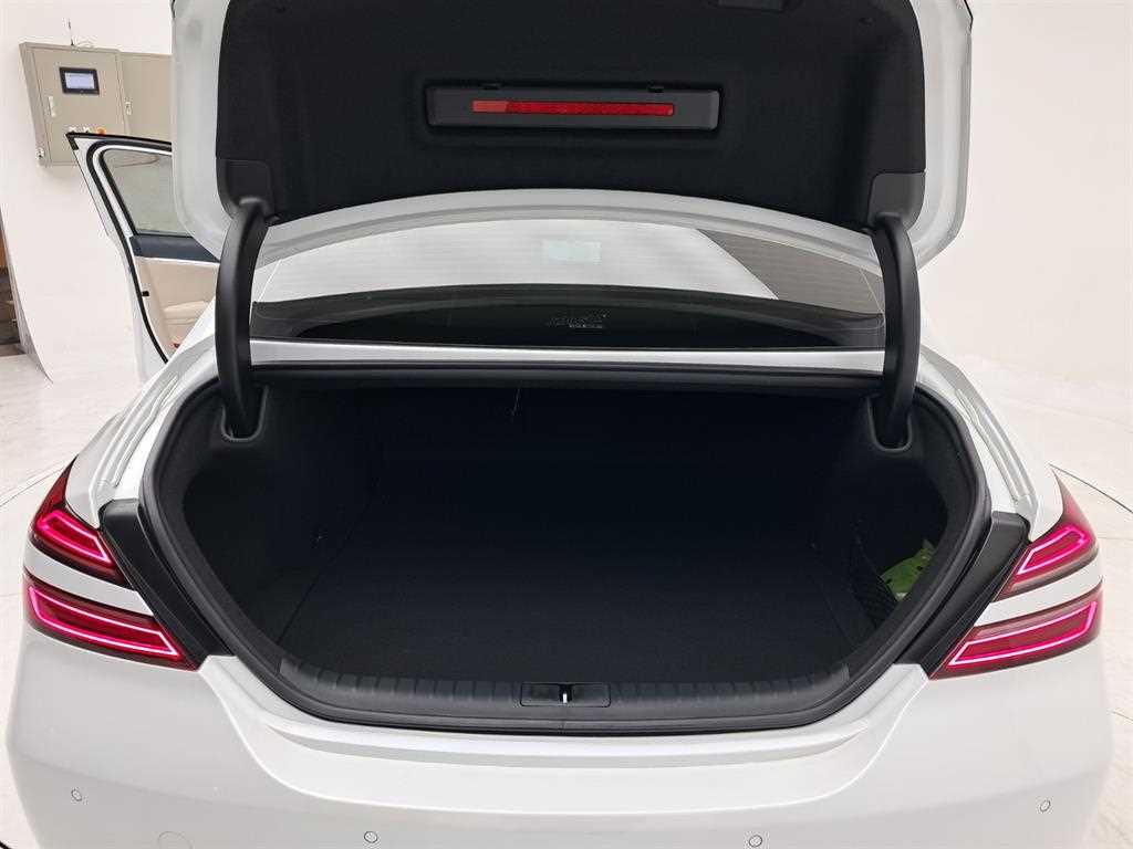 Genesis G70 2024 Blanco - Importación desde Corea - HF Imports Iquique - Foto 18