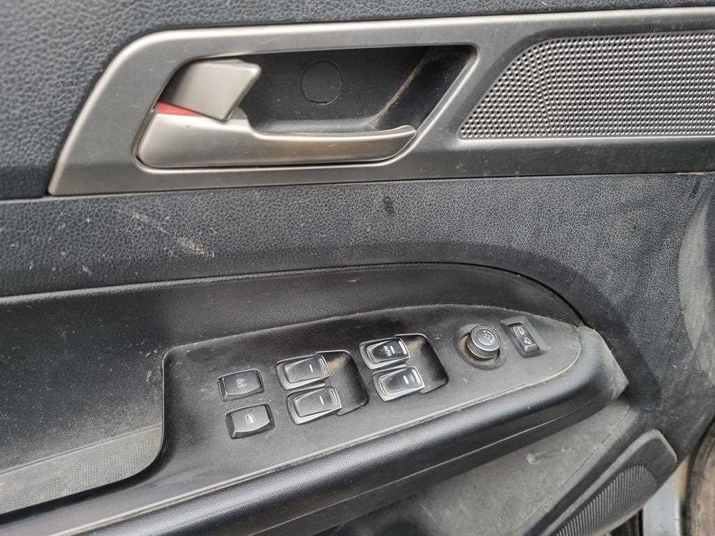 Ssangyong Rexton - Vista 10