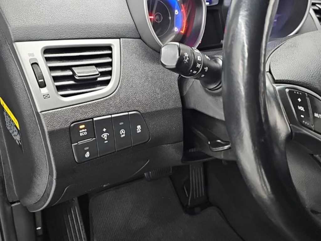 HYUNDAI Avante 2014 Negro - Importación desde Corea - HF Imports Iquique - Foto 13