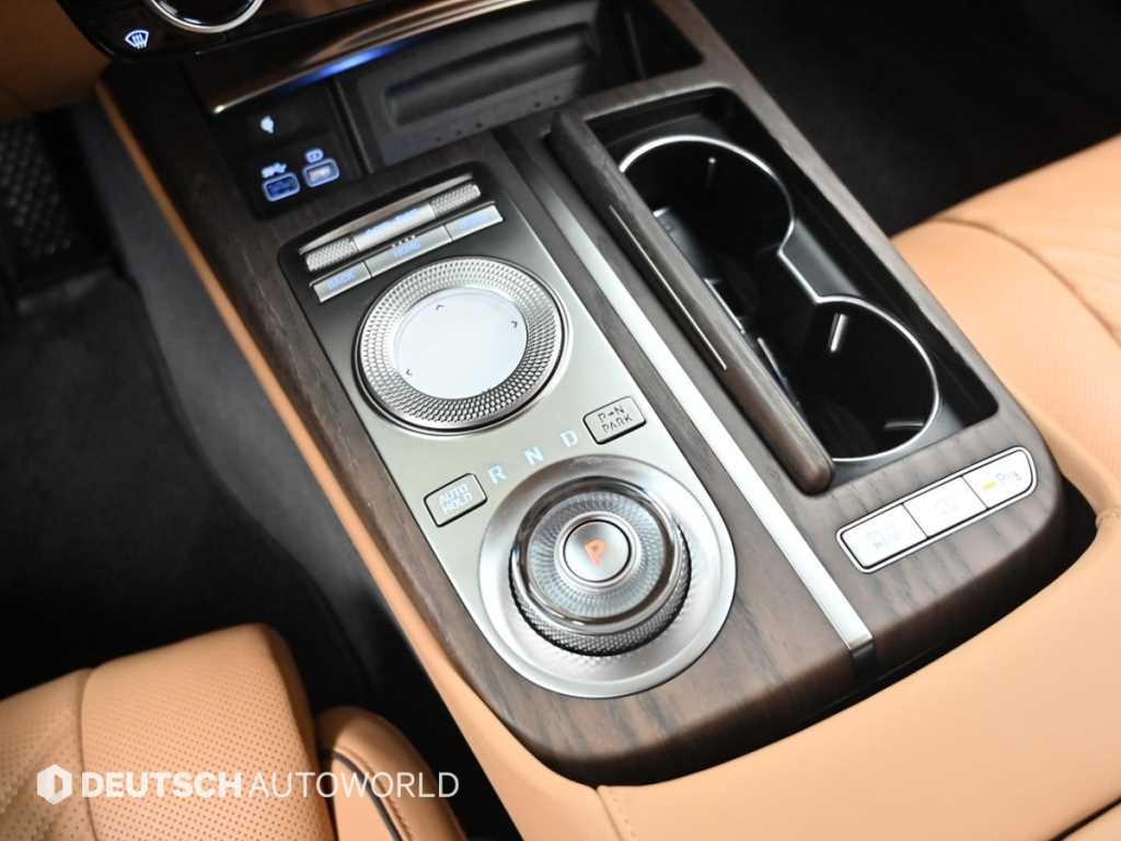 Genesis G80 - Vista 9