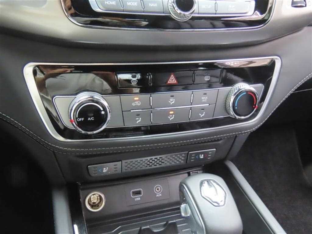 Ssangyong Rexton - Vista 7