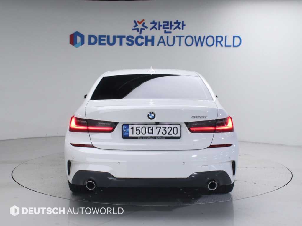 BMW 3 series - Vista 4