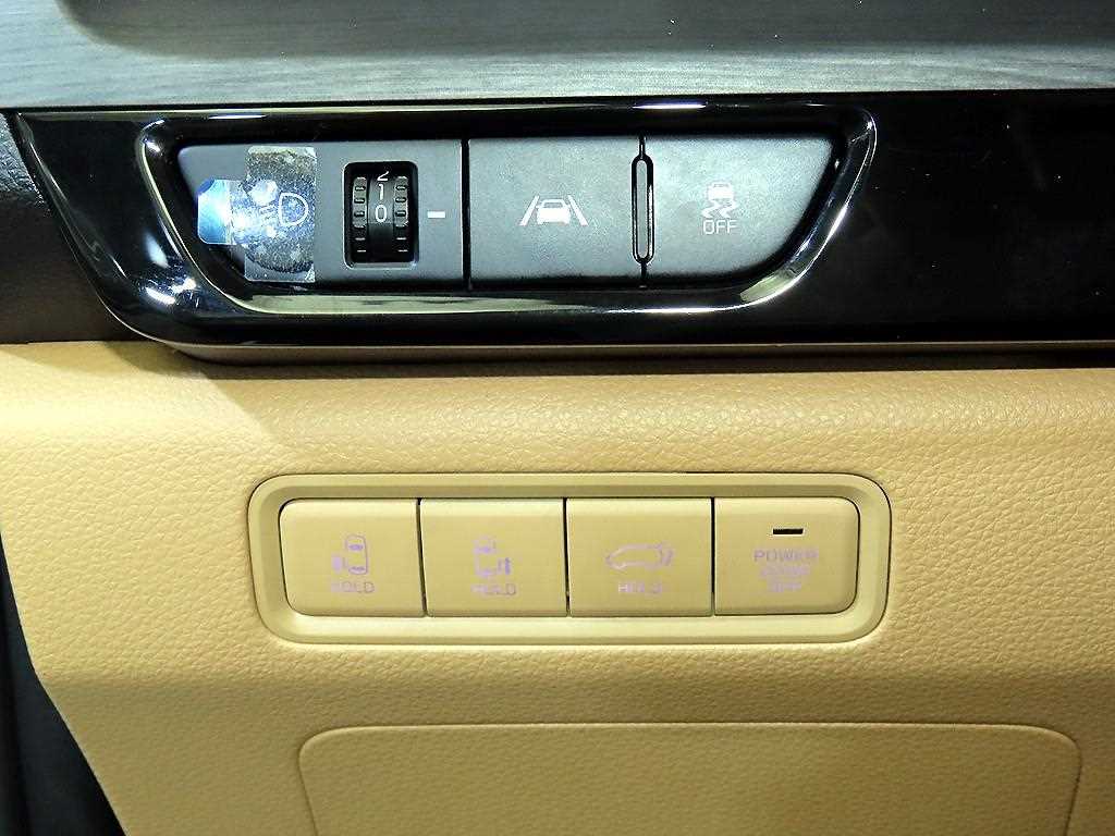 KIA Carnival 2023 Blanco - Importación desde Corea - HF Imports Iquique - Foto 13