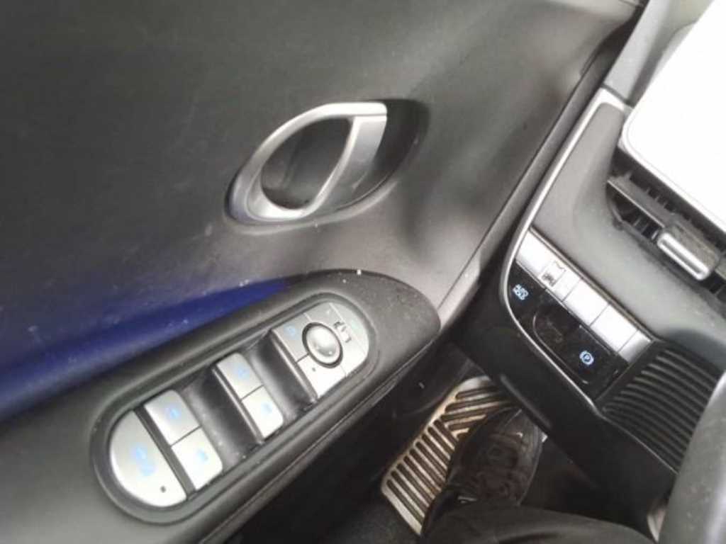 HYUNDAI Ioniq 5 - Vista 5