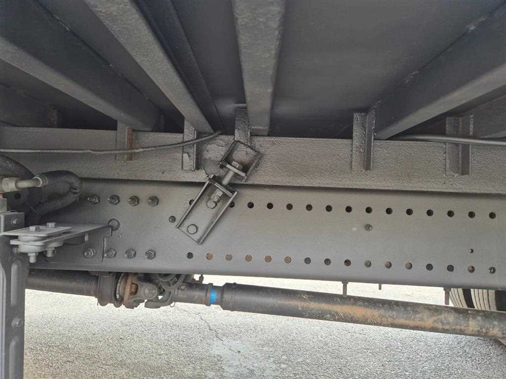 medium and large cargo truck - Vista 10