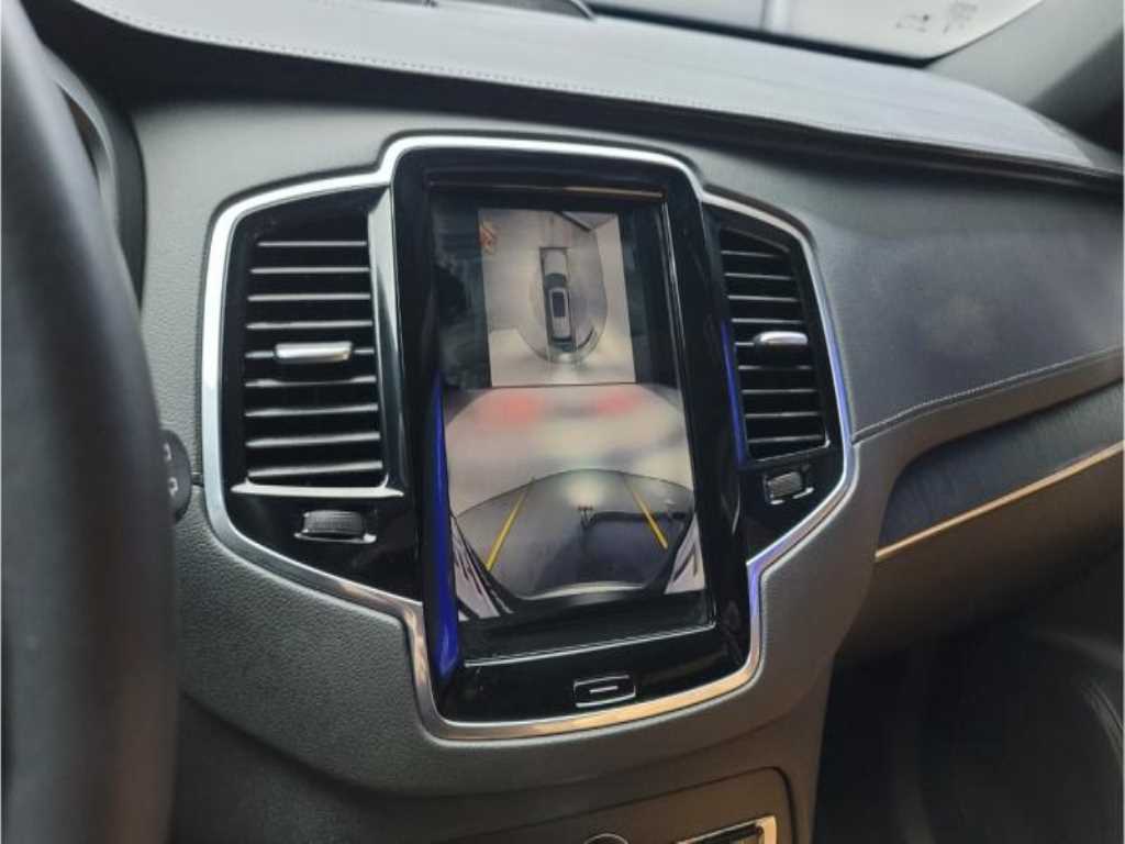 Volvo XC90 - Vista 10
