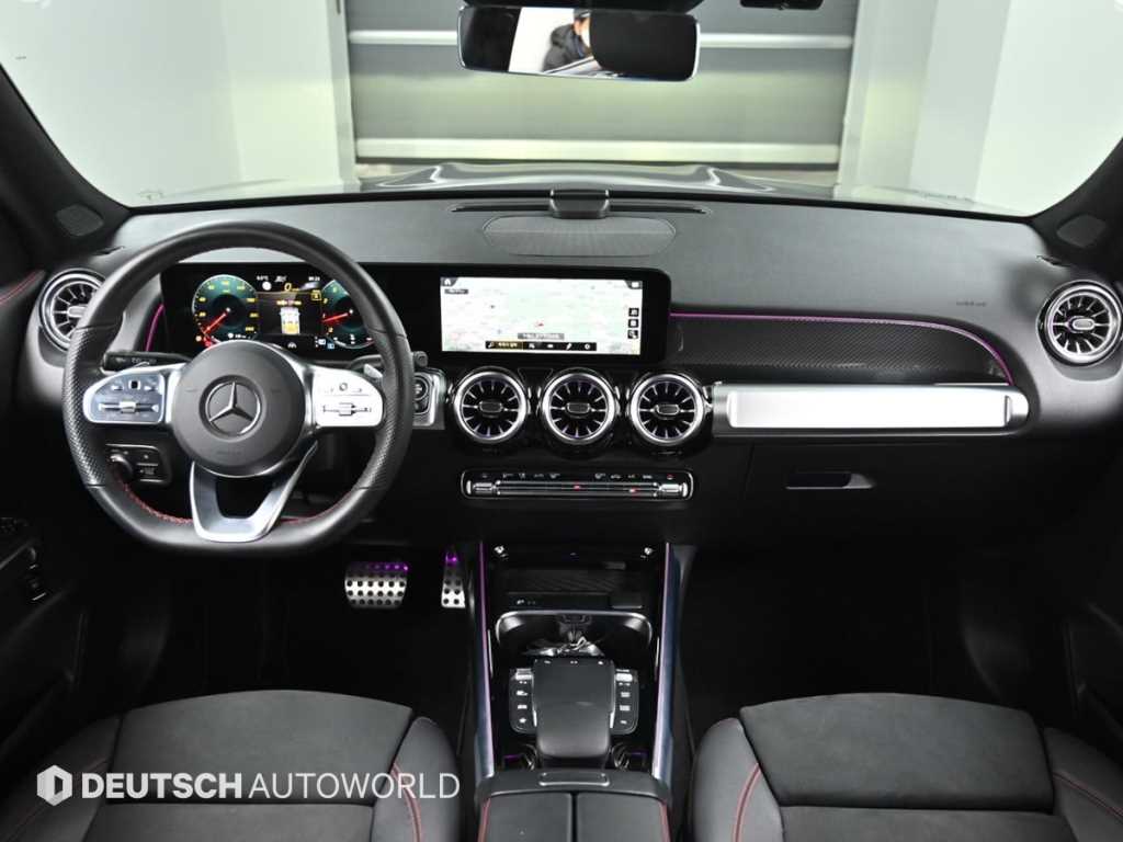 Mercedes Benz GLB Class - Vista 7