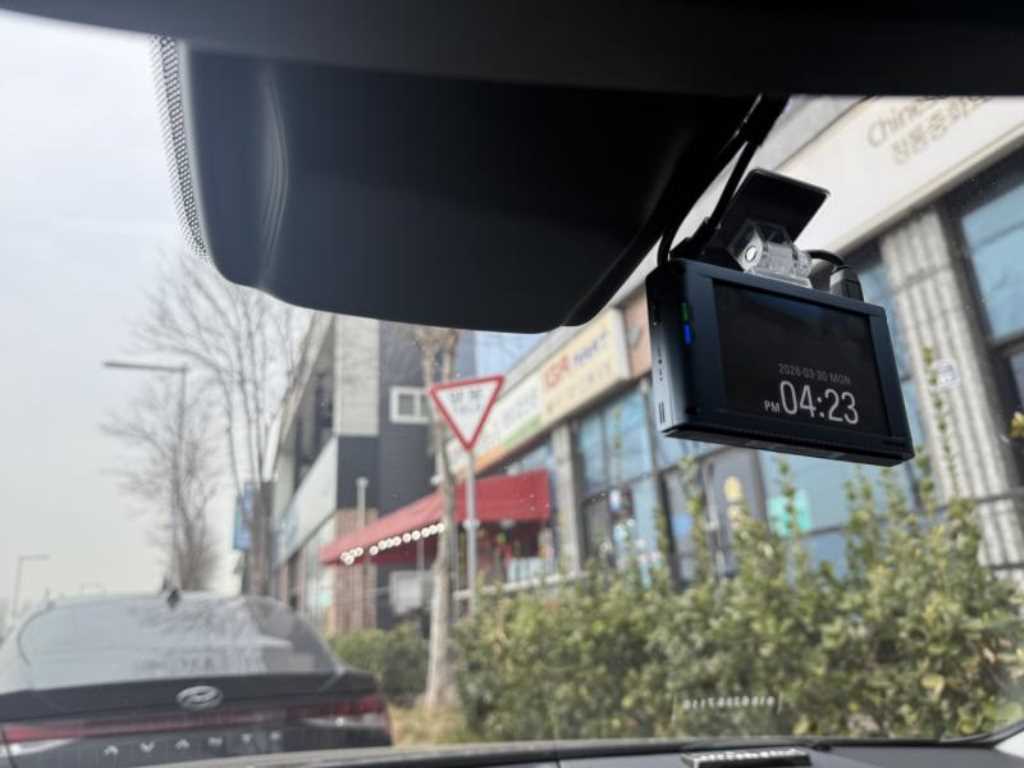 HYUNDAI Grandeur - Vista 12