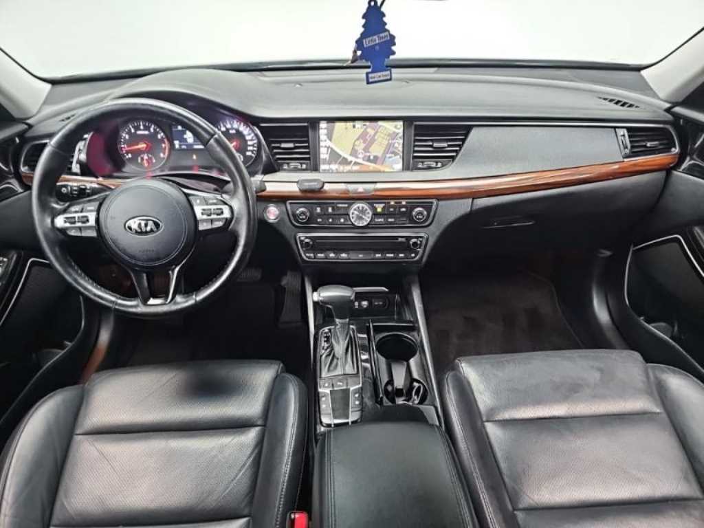 KIA K7 - Vista 5