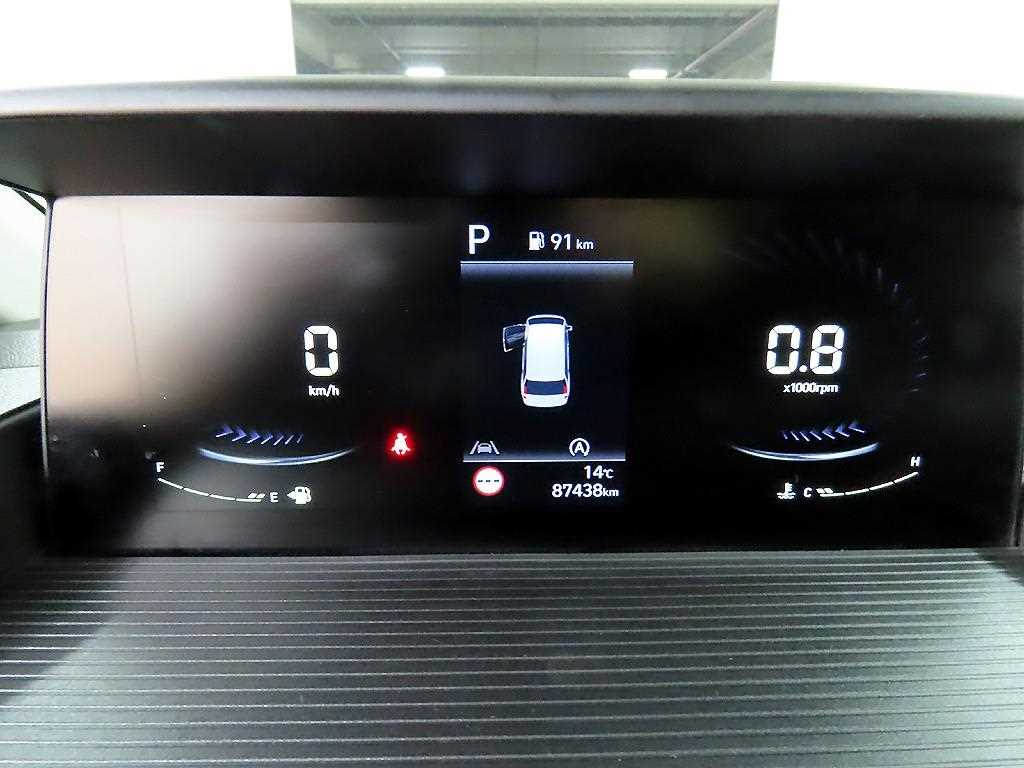 HYUNDAI Staria - Vista 8