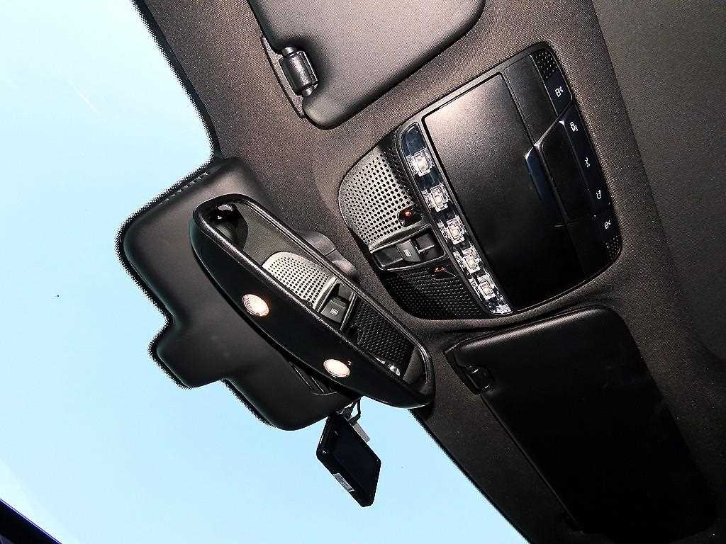 Mercedes Benz GLC Class 2017 Blanco - Importación desde Corea - HF Imports Iquique - Foto 14