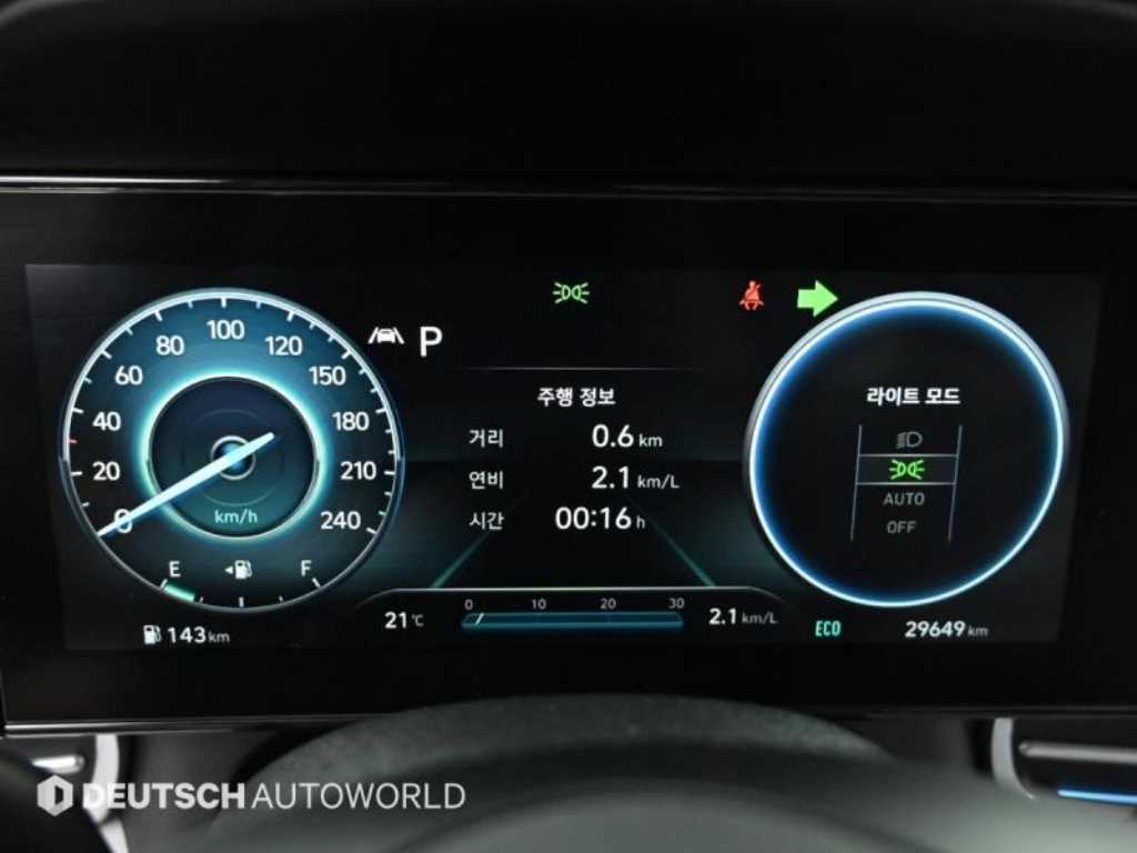 HYUNDAI Avante - Vista 8