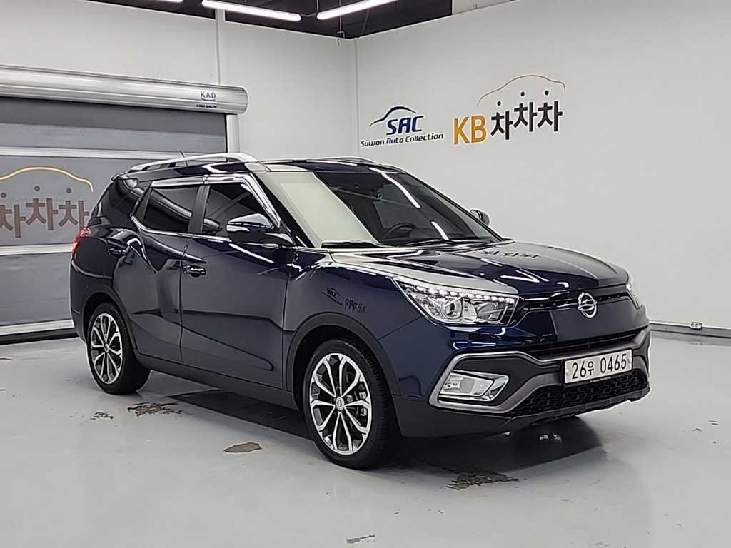 Ssangyong Tivoli - Vista 4