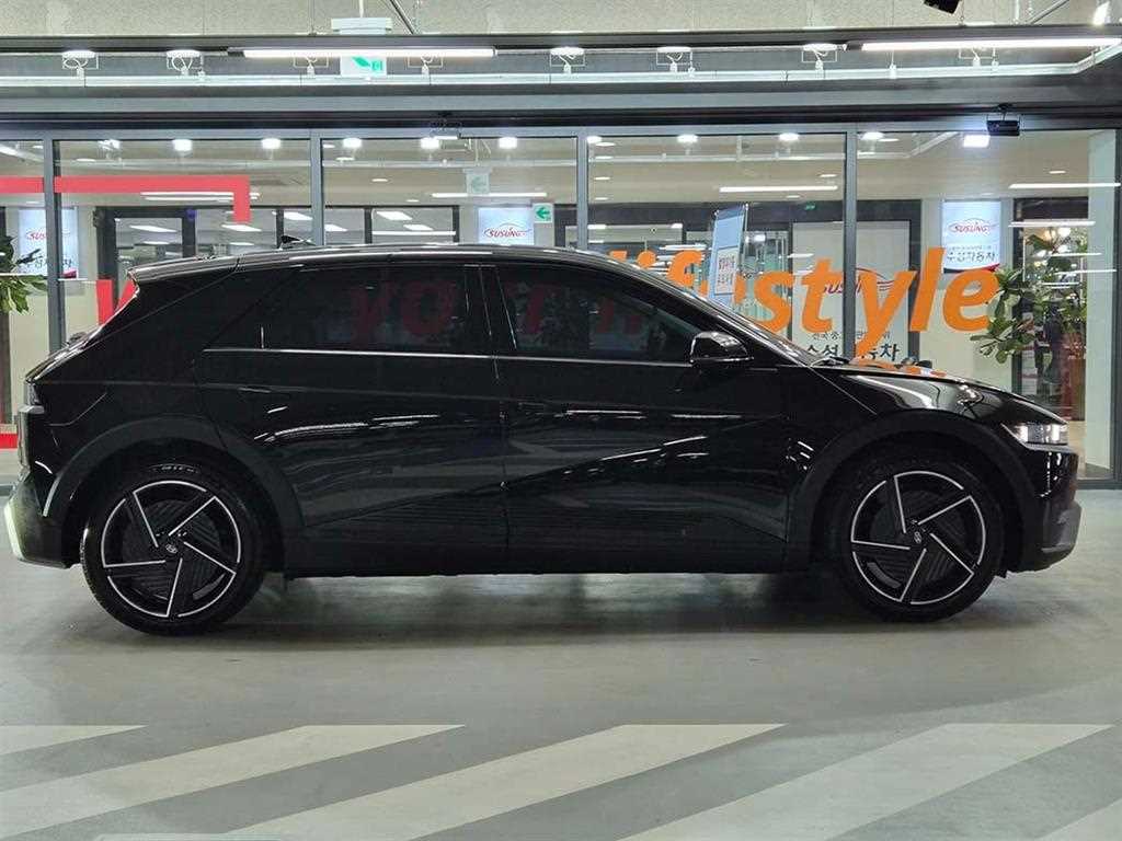 HYUNDAI Ioniq 5 - Vista 3