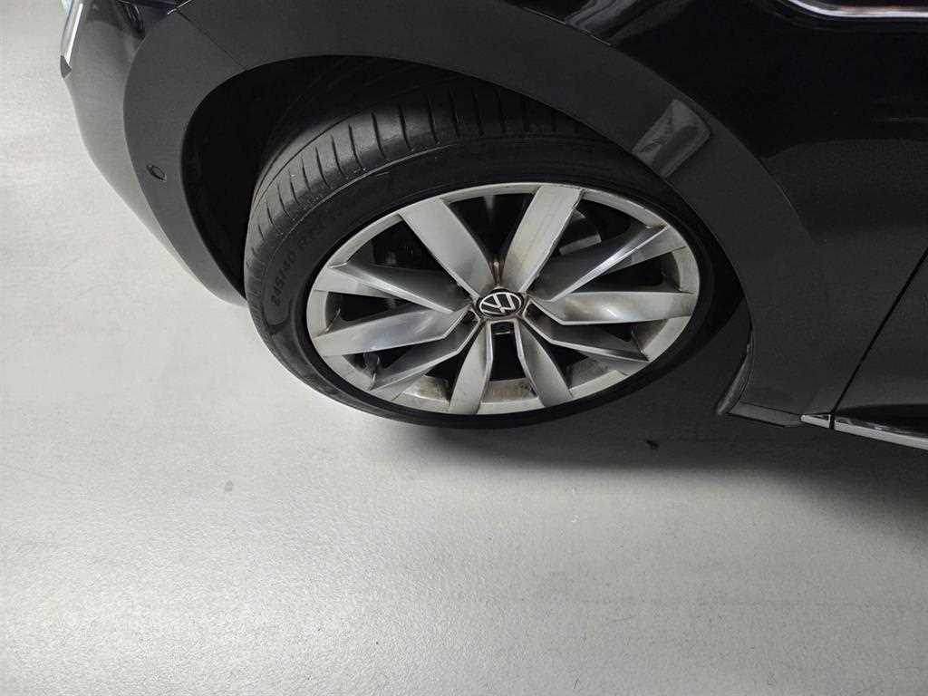 Volkswagen Arteon 2023 Negro - Importación desde Corea - HF Imports Iquique - Foto 18